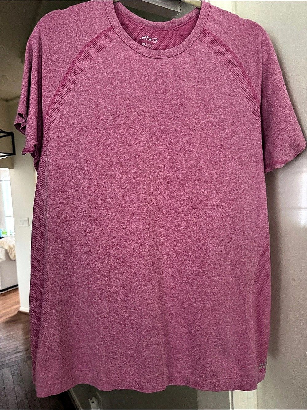 big Athletic Tee in Pink Size XL Like New
